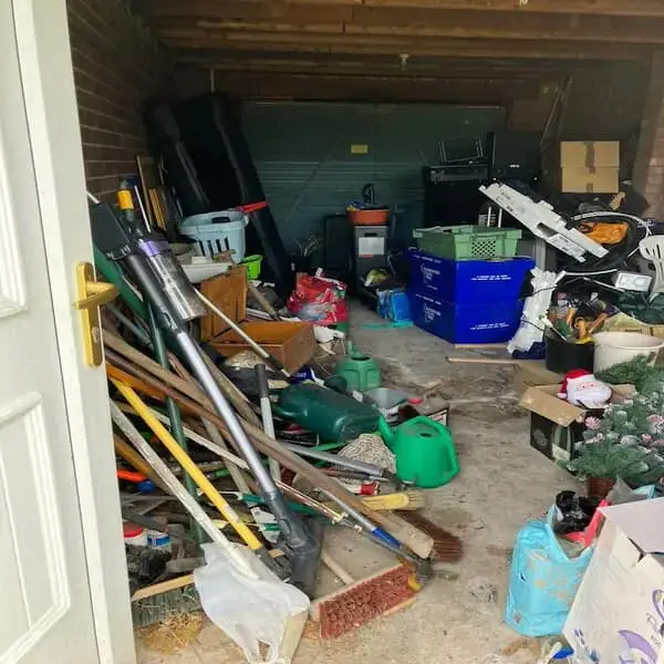 Garden clearance work by John at JKRS in Duckeries-L13